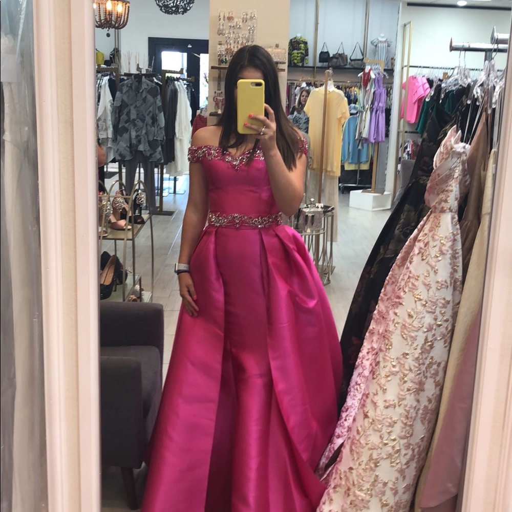 Vienna Pageant Dress - Picture 2 of 8